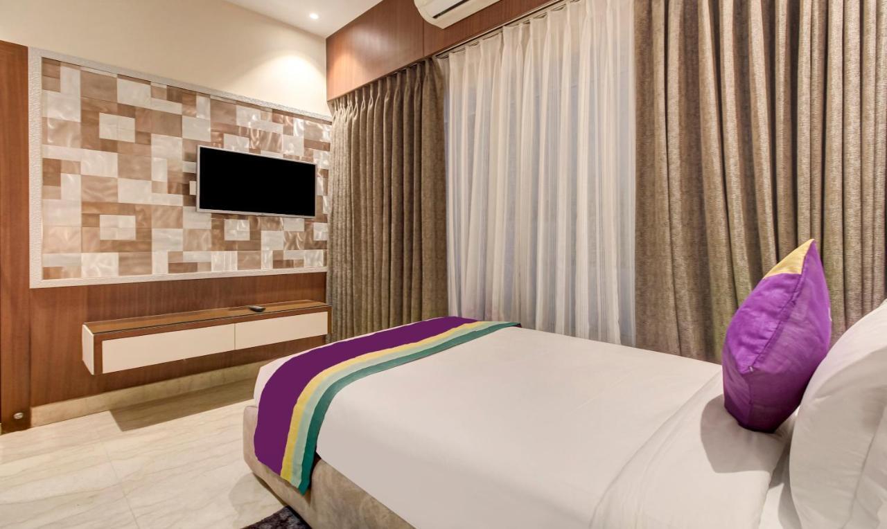 Hotel Treebo Premium Tahoora International à Calcutta Extérieur photo